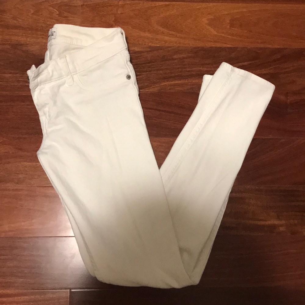 white denim skinny jeans